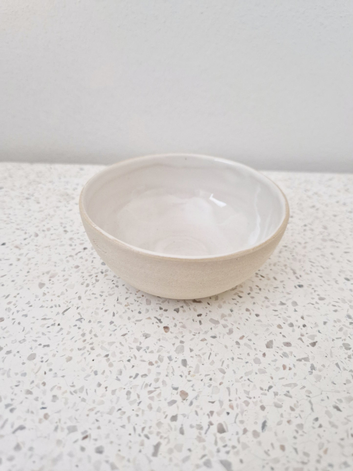 Tapas potje M2 - Sand white