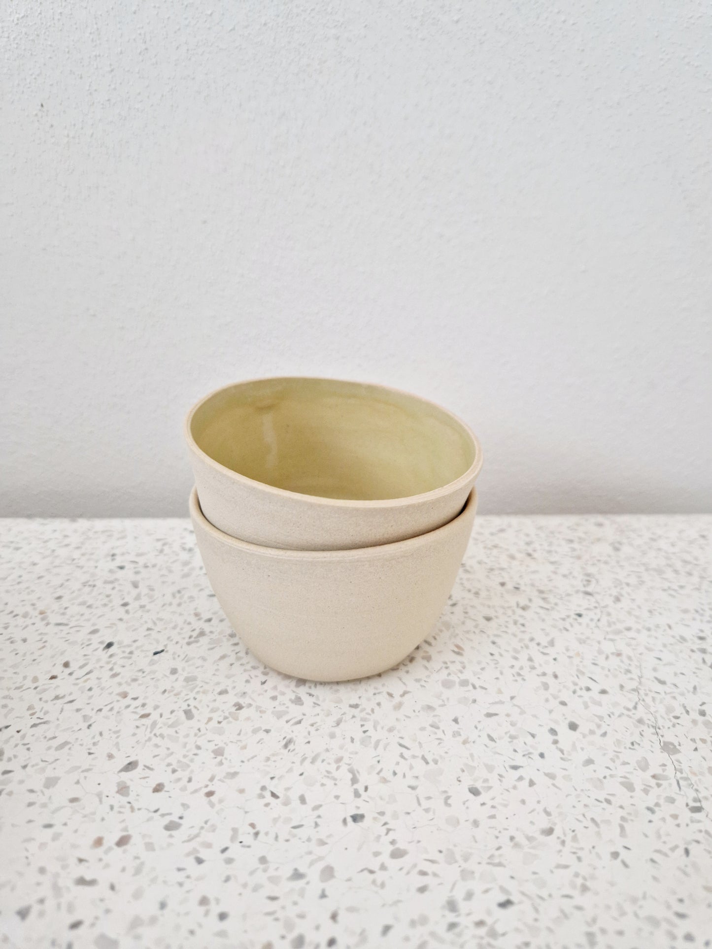 Tapas potje M1 - Sand summer yellow