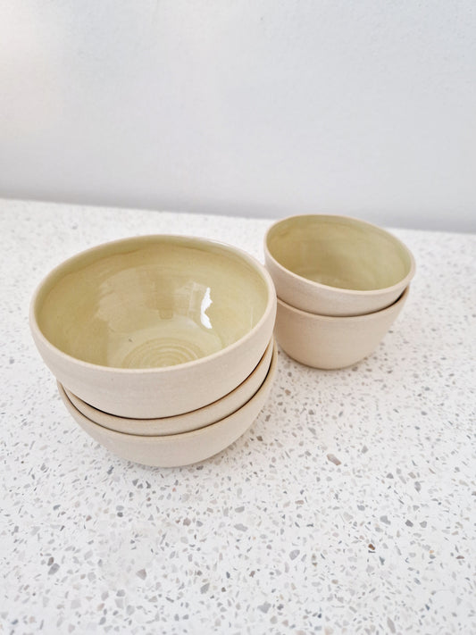 Tapas potje M2 - Sand summer yellow